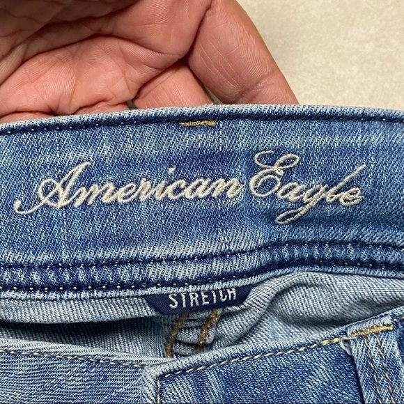 American Eagle Outfitter Jeans Women’s Size 6 Blue denim Slim Bootcut Jeans - Picture 9 of 14